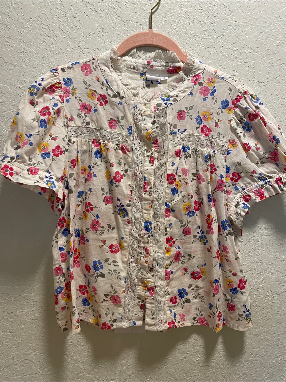 Women's Floral Button-Front Blouse - Cream with Pink & Blue Flowers